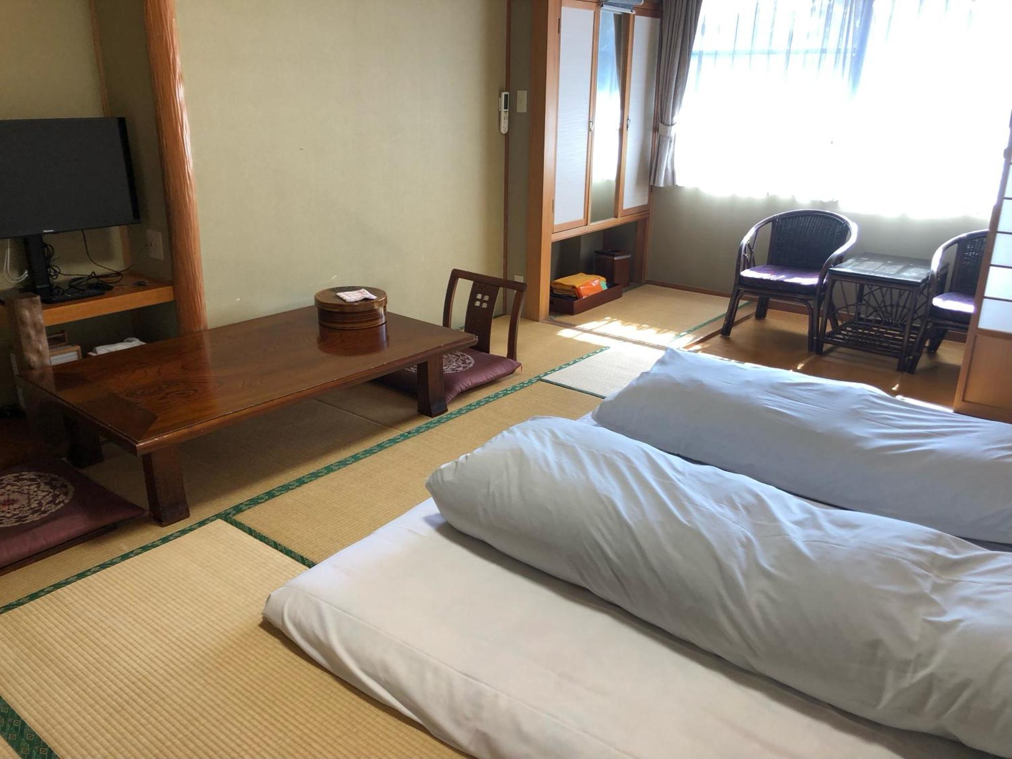 Wakamizusou Hotell Fujikawaguchiko Exteriör bild